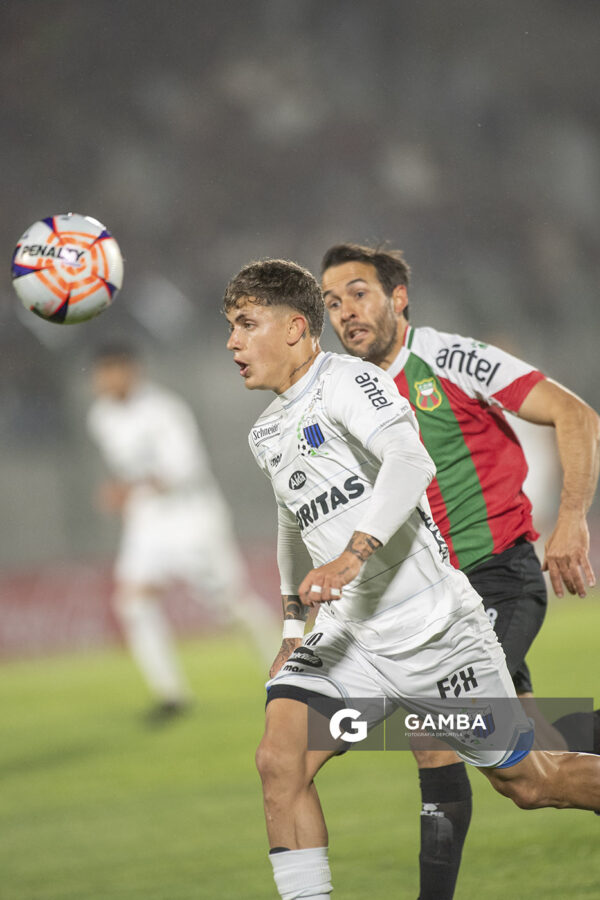Ramiro Degregorio, de Liverpool, Liga AUF Uruguaya. Estadio Domingo Burgueño.