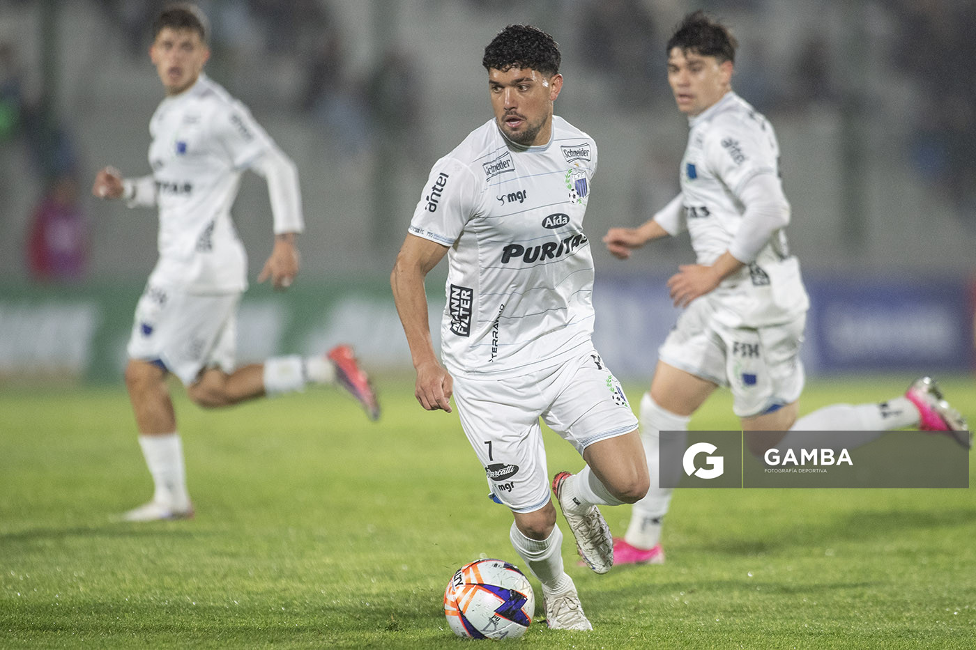 Federico Martínez, de Liverpool, Liga AUF Uruguaya. Estadio Domingo Burgueño.