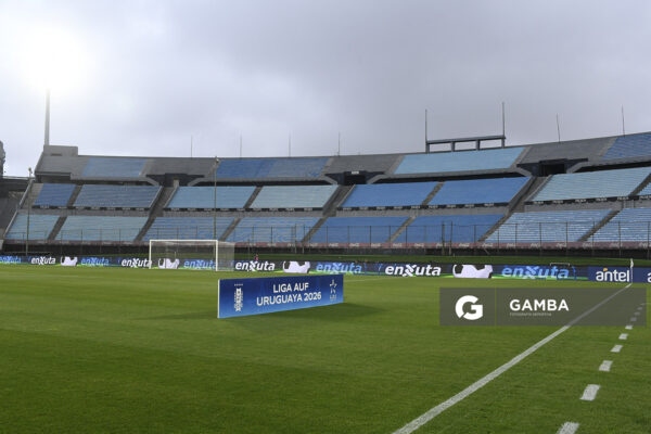 Liga AUF Uruguaya. Estadio Centenario.