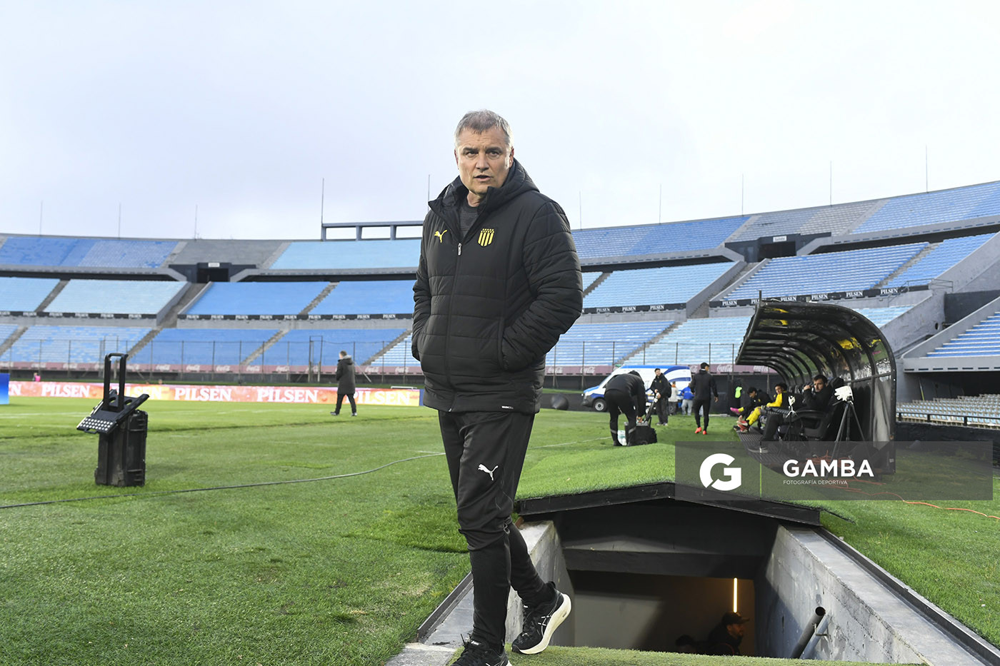 Diego Aguirre, director técnico de Peñarol, Liga AUF Uruguaya. Estadio Centenario.