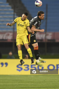 Javier Cabrera, de Peñarol, Liga AUF Uruguaya. Estadio Centenario.