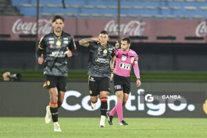 Nahuel López, de Progreso, Liga AUF Uruguaya. Estadio Centenario.