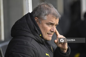 Diego Aguirre, director técnico de Peñarol, Liga AUF Uruguaya. Estadio Parque Alfredo V. Viera.