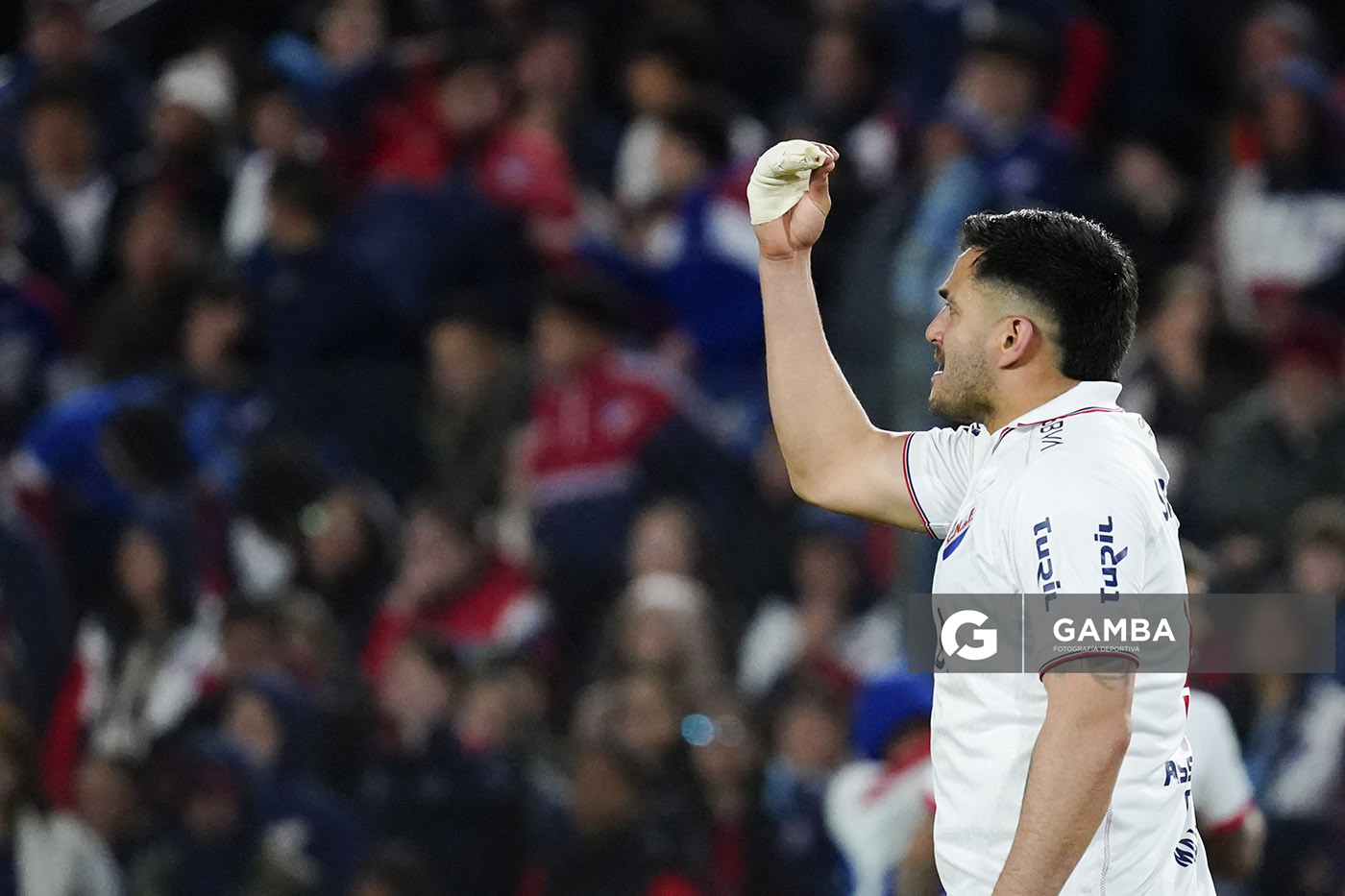 Maximiliano Gómez, de Nacional, Liga AUF Uruguaya. Estadio Gran Parque Central.