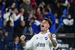 Francisco Calvo, de Nacional, Liga AUF Uruguaya. Estadio Gran Parque Central.