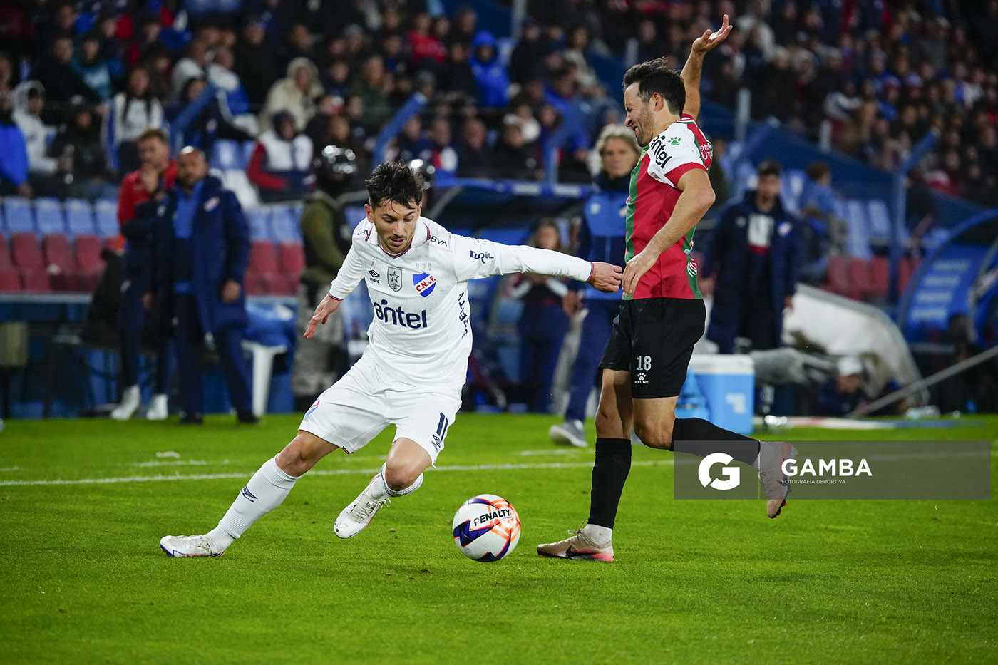 Maximiliano Silvera, de Nacional, Liga AUF Uruguaya. Estadio Gran Parque Central.