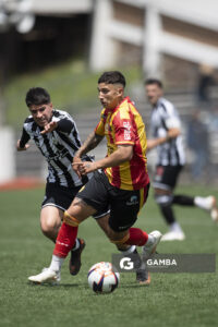Nahuel López, de Progreso, Liga AUF Uruguaya. Estadio Parque Alfredo V. Viera.