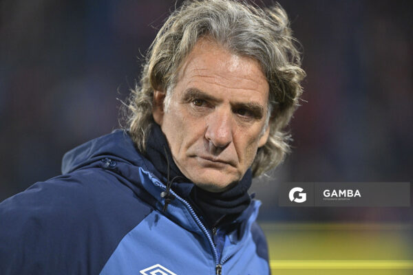 Daniel Carreño, director técnico de Nacional, Liga AUF Uruguaya. Estadio Gran Parque Central.