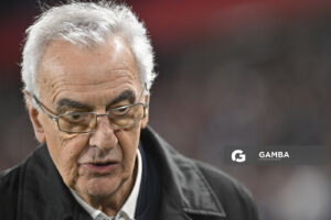Jorge Fossati, director técnico de Liverpool. Liga AUF Uruguaya. Estadio Gran Parque Central.