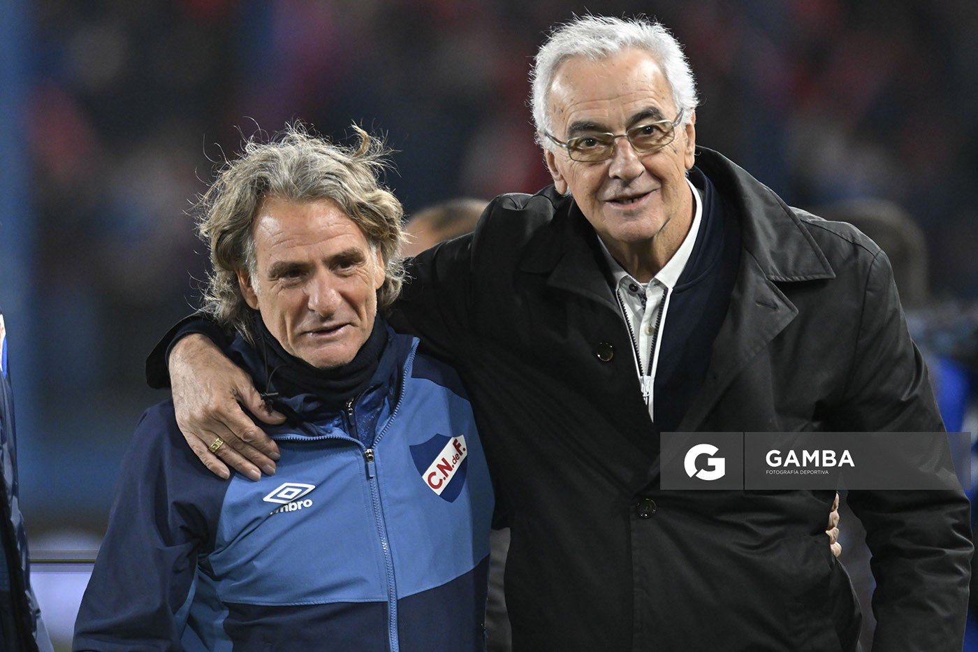 Daniel Carreño y Jorge Fossati. Liga AUF Uruguaya. Estadio Gran Parque Central.