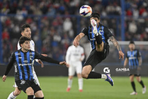 Agustín Cayetano, de Liverpool, Liga AUF Uruguaya. Estadio Gran Parque Central.