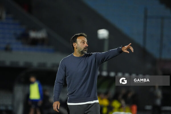 Sergio Blanco, director técnico de Juventud, Liga AUF Uruguaya. Estadio Centenario.