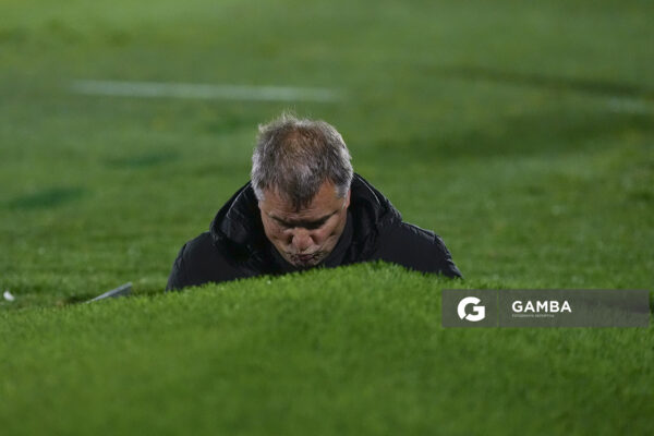 Diego Aguirre, director técnico de Peñarol, Liga AUF Uruguaya. Estadio Centenario.